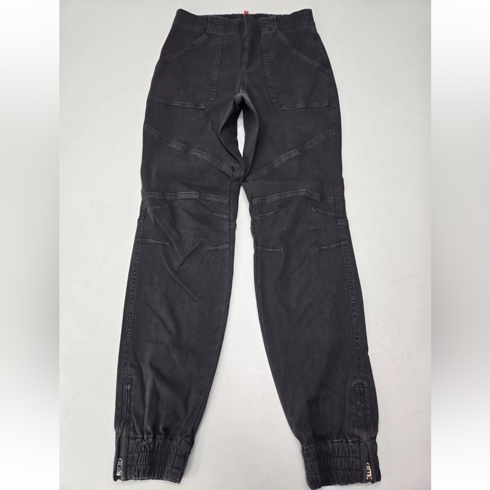 Spanx Washed Black High Rise Pull On Zip Ankle Stretch Twill Cargo Jogger Size M